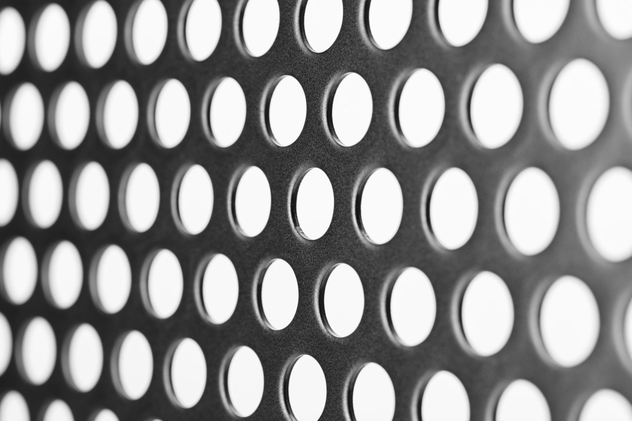 Полноразмерная обложка поста на тему: Городской дизайн: как мы изготовили 300 уникальных металлических панелей для Москвы